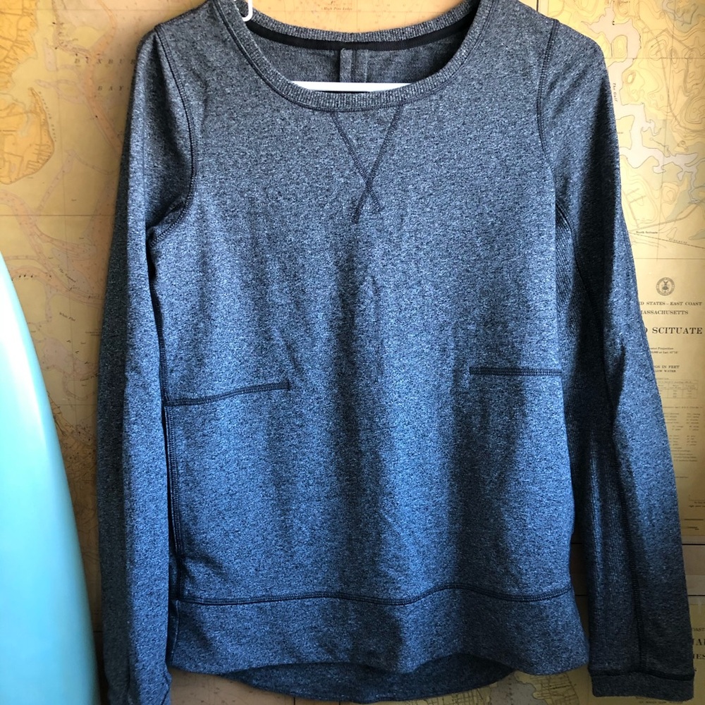 Lululemon crewneck sweatshirt